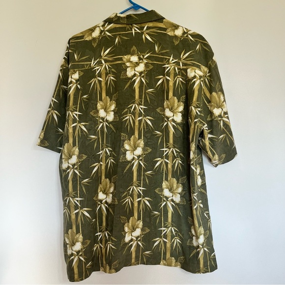 Tommy Bahama Mens 100% Silk Tropical Floral Short Sleeve Button Shirt Green Sz L - Picture 4 of 6